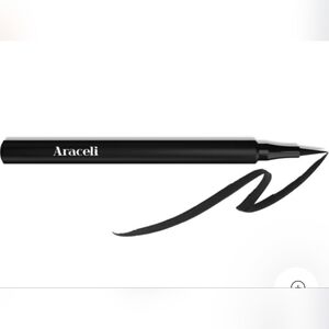 Araceli Black Ojos Perfectos Liquid Eyeliner